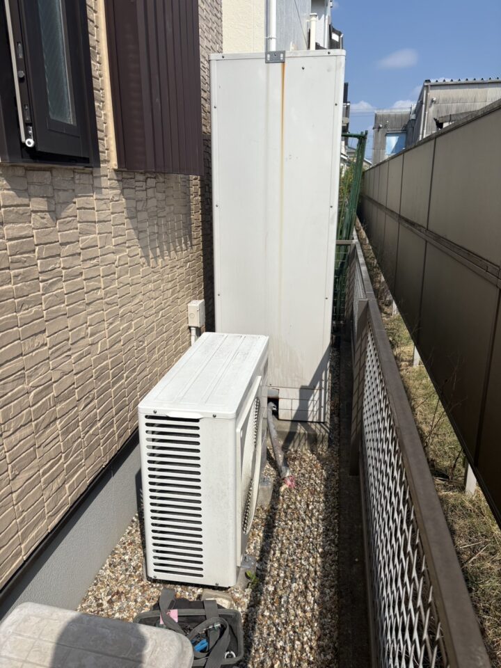 三菱製370リットル　交換前　横須賀市