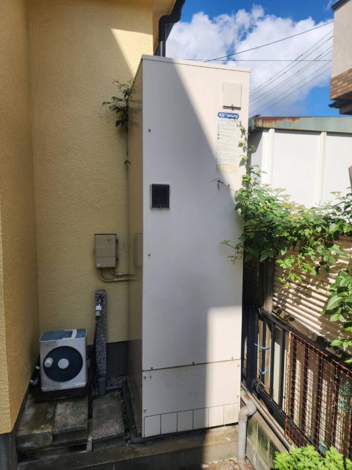 コロナ製EHP-4644GPXH　東久留米市　交換前