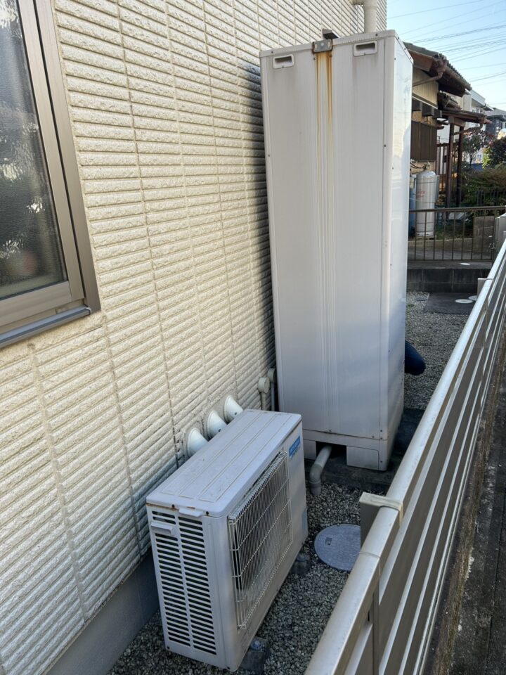 三菱電機製エコキュート　東久留米市　交換前