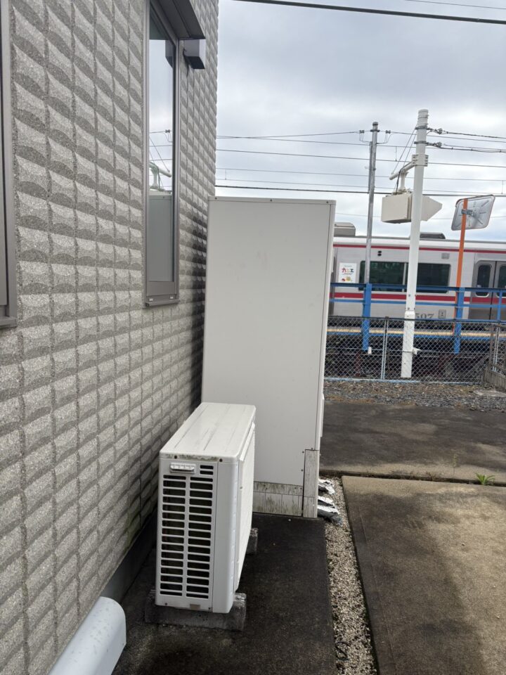 コロナ製EHP-3747GPXH　武蔵村山市　交換前