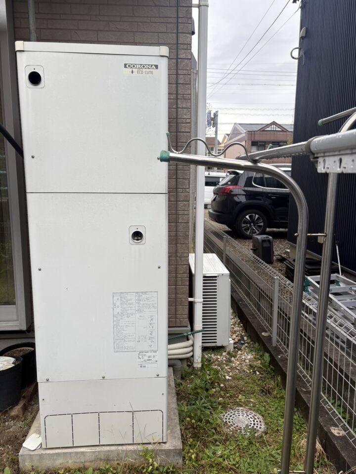 コロナ製CTU-37AW1　福生市　交換前