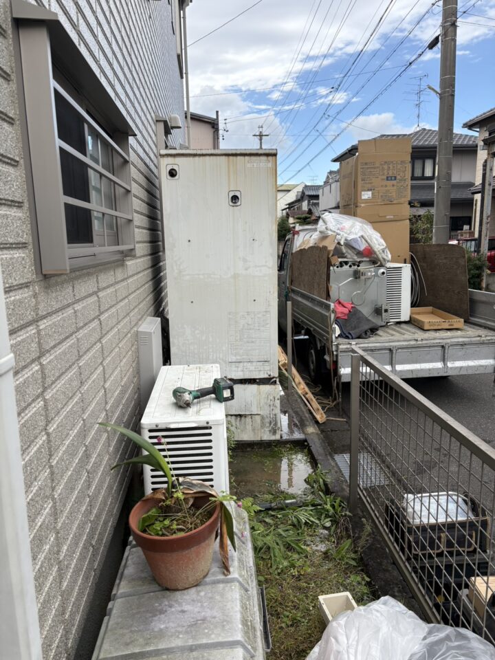 コロナ製CTU-H4614A　武蔵村山市　交換前