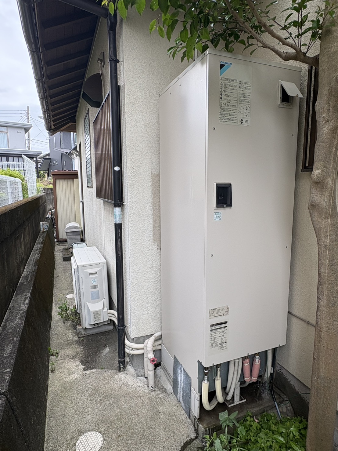 愛知県西尾市お客様 交換前エコキュート